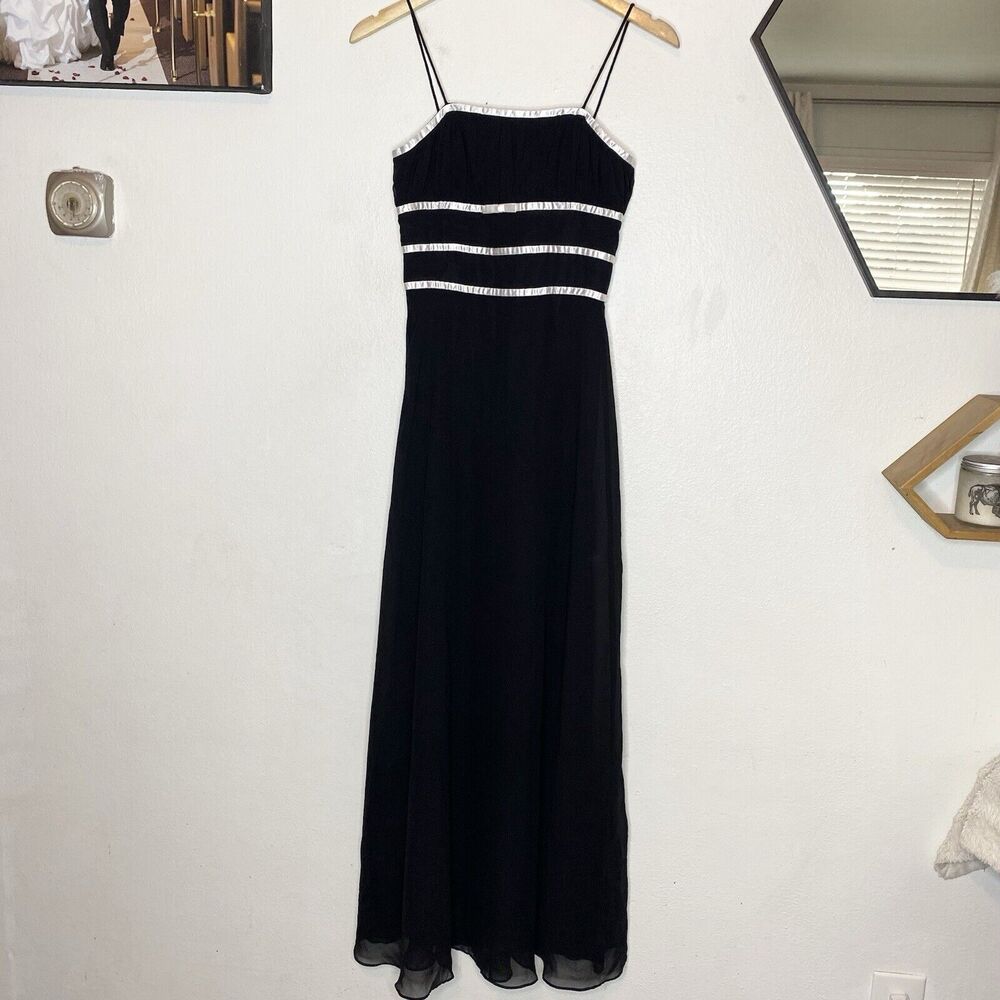 Y2K De Laru Black And White Spaghetti Strap Maxi Dress Satin Trim Women’s 3/4